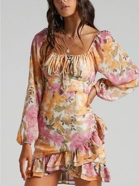 Showpo Floral Puff-Sleeve Tiered Mini Grizela Mini Dress Size US 6